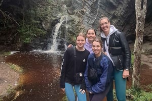 Tour guiado privado de 1 día por la reserva natural del río Storms