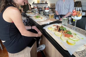 キトのラ・フロレスタでハチミツのテイスティング体験をお楽しみください