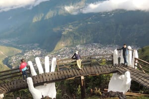 Mano de Dios - Ture - Byens højeste udsigtspunkt i Chiva Farrera