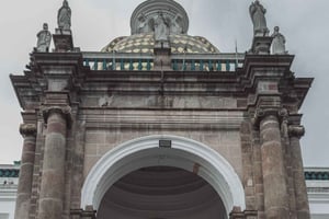 Centro histórico Quito: Sesión de fotos profesional en lugares emblemáticos