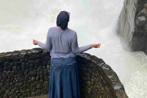 Quito til Baños: Heldagseventyr med vandfald