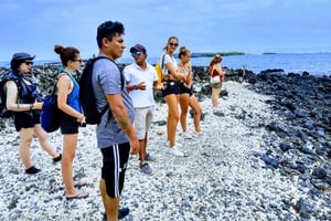 San Cristóbal: 6-tägige Budget-Tour zu 4 Galápagos-Inseln