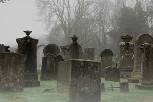 Edinburgh: 2-Hour Ghost Tour in Italian