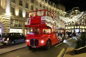 Edinburgh: Christmas Lights Tour on a Vintage Bus