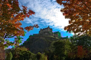 Edinburgh: privéwandeltour in het Frans met Clémentine