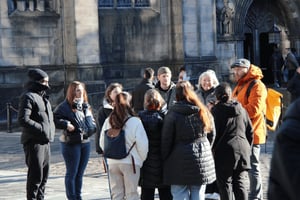 Edinburgh: Geführter Rundgang auf der Royal Mile mit Komiker