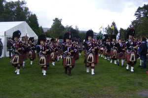 Royal Highland Braemar Gathering, kuljetus Edinburghista