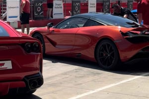 Adrenalin i Toscana: Mugello Supercar Experience