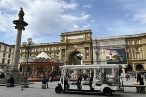 Florence: Private Electric Mini Car Tour with Local Guide