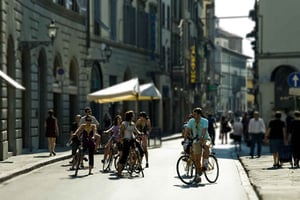 Florence: 2.5 hour Audio Guided Bike Tour led by Tour Leader