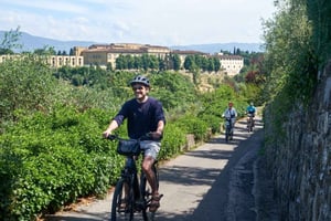 Florence: E-Bike Tour in the Tuscan Hills with Wine Tasting