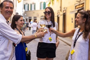 Флоренция: Пешеходная экскурсия с гидом 'Опыт еды