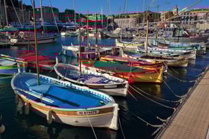 Cannes: Beyond the Red Carpet Walking Tour with Food & Wine