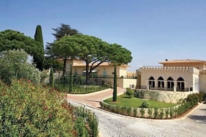 Desde Niza: Excursión privada de un día a la Cata de Vinos de Bellet