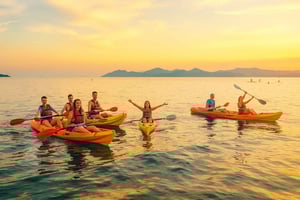 Cap d'Antibes: Kayak adventure, picnic & aperitif, and snorkeling