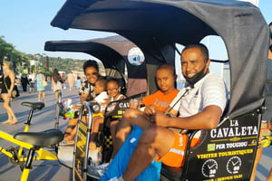 Nice: City tour em riquixá elétrico com guia local