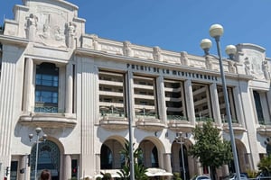 NEW TOUR Nice: A Walk through Criminal Past and Heroic Tales