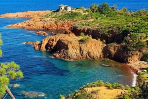 Privater Tagesausflug mit dem Boot: Erkunde die Corniche d'Or und die Lérins-Inseln