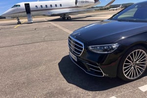 Traslado particular entre o aeroporto de Marselha e o aeroporto de Nice