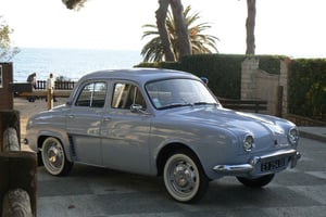 Visite privée à bord d'une Renault Dauphine de 1959
