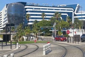 Transfer från & till hotell flygplatser Cannes