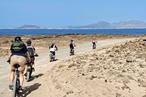 Fuerteventura Norte: Küste zu Küste E-Bike Tour