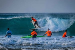 La Pared: Surflessen voor alle niveaus