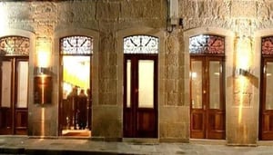 La Casa de las 5 Puertas