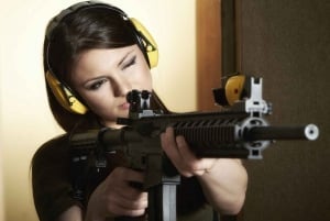 Gdańsk: Extreme Gun Shooting Experience with Transfers
