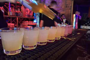 Gdansk 2025: kroegentocht met lokale gids en welkomstdrankjes