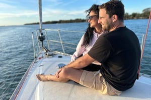 Privézeilboot met lunch aan de Gold Coast voor maximaal 10 gasten