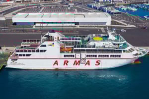 Fuerteventura: Ferry Between Lanzarote With Meal