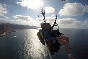 Las Palmas: tandem paragliding flights for everyone