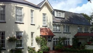 Les Douvres Hotel Restaurant