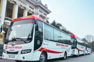 Bustransport fra Ninh Binh til Hanoi (turistbus)