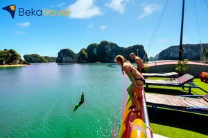 From Hanoi/Cat Ba: Lan Ha Bay Full-Day Boat Trip