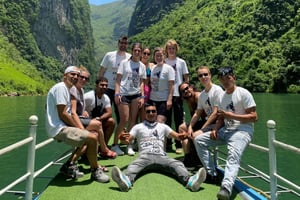 Hanoi: 2- eller 3-dages motorcykelrundtur i Ha Giang med Easy Rider