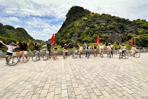 Fra Hanoi: Ninh Binh, Hoa Lu, Tam Coc og Mua Cave – dagstur