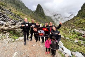 Ha Giang Loop motorbike tour 2 days 1 night