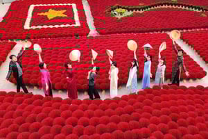 Hanoi Artisans Journey: kadzidło, kapelusz, farba lakiernicza