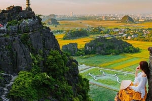 Hanoi: Koko päivän retki Hoa Luun, Tam Cociin ja Mua-luolaan, sisältäen aterian