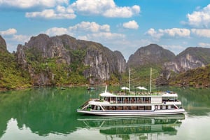 Hanoi: Ha Long Bay Hercules 5* dagstur, buffet + jacuzzi