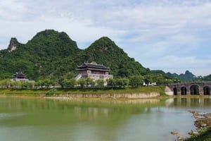 Hanoi: Ninh Binh Thung Ui, Thung Nham, Höhlentour An Gioi