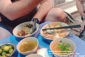 Hanoi: Tour a pie por el barrio antiguo con 10 degustaciones de comida callejera