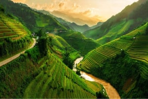 Hanoi: Sapa 2-Day Tour with Fansipan and Cat Cat