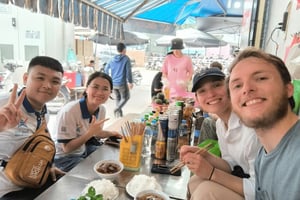 Hanoi: Streetfood-Tour mit privatem Guide
