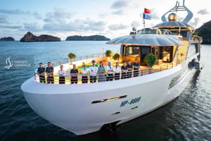 Lan Ha Bay: kajak, cykel, måltid, biljett med lyxig dagskryssning