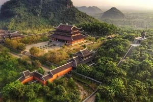 Ninh Binh: dagtour Hoa Lu, Trang An-boot en Mua-grot