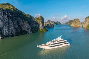 Die BESTE 5-Sterne-Tagestour in der Halong-Bucht mit Luxus-Kreuzfahrt