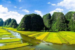 Trang An & Tam Coc with Boat: 1 Day Tour from Hanoi